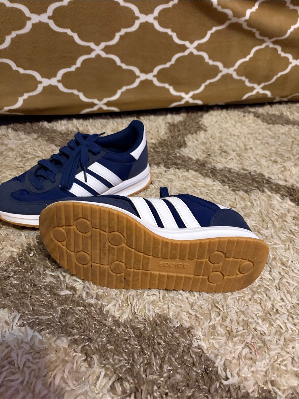 Adidas RUN 70s - Picture 4 of 7